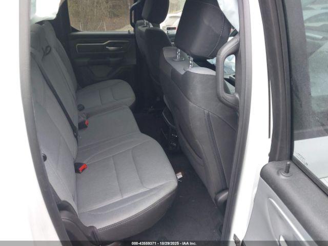 Ram 1500 Big Horn  4x4 6'4 Box Image 4