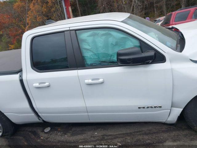 Ram 1500 Big Horn  4x4 6'4 Box Image 9