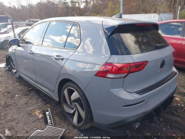 Volkswagen Golf 2.0t S Image 6