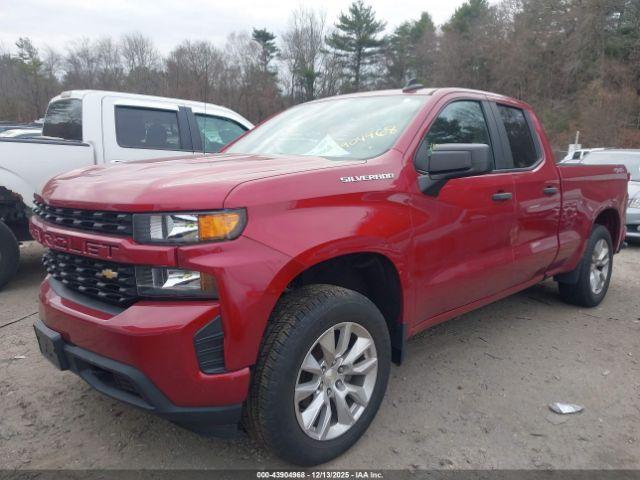 Chevrolet Silverado 1500 Custom Image 7