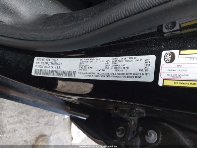 Ram 1500 Laramie  4x4 5'7 Box Image 11