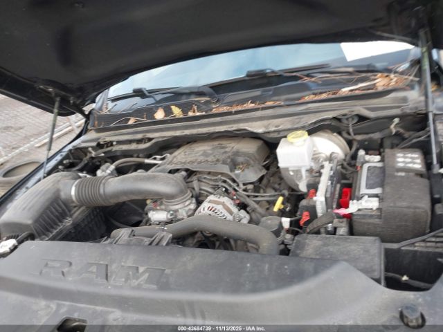 Ram 1500 Laramie  4x4 5'7 Box Image 10