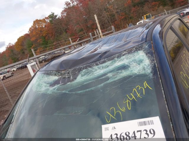 Ram 1500 Laramie  4x4 5'7 Box Image 12