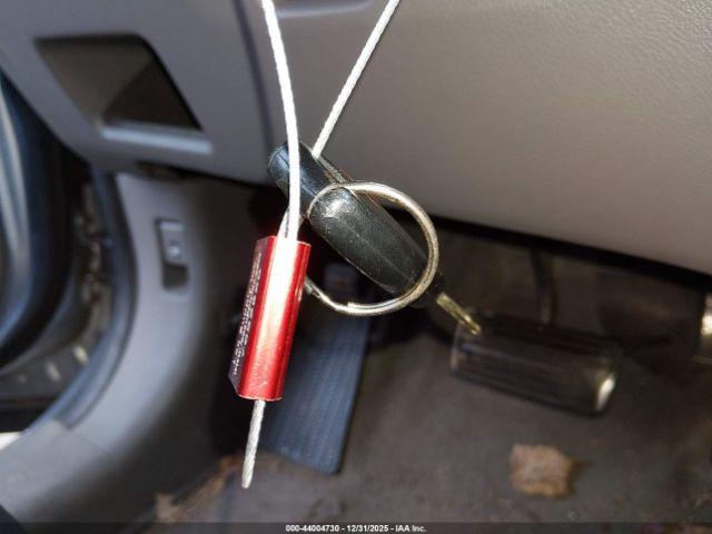 Honda CR-V Ex Image 12