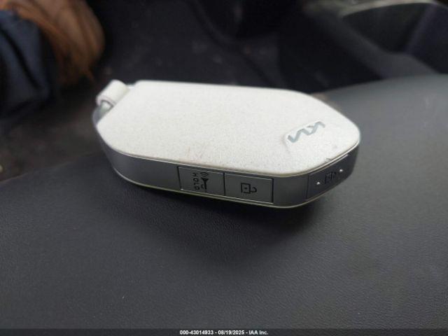 Kia EV6 Light Long Range Image 16