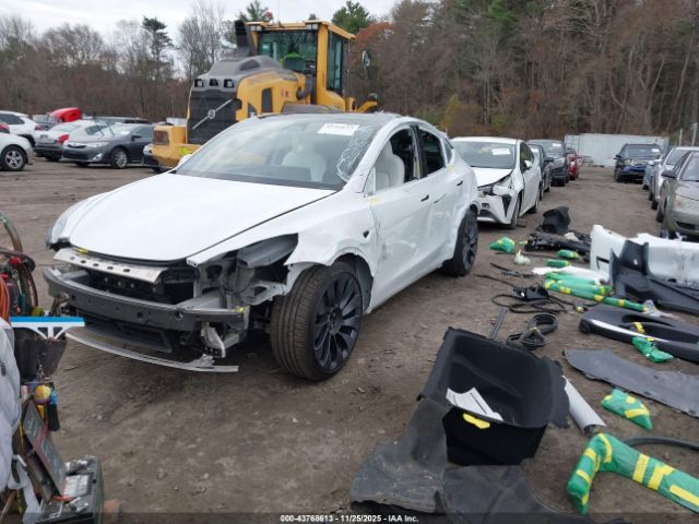 Tesla Model Y Performance Dual Motor All-wheel Drive Image 2