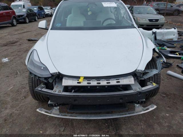 Tesla Model Y Performance Dual Motor All-wheel Drive Image 19