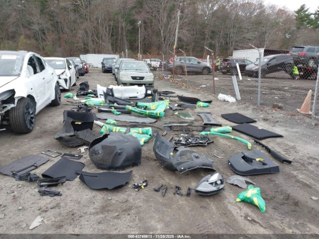 Tesla Model Y Performance Dual Motor All-wheel Drive Image 12