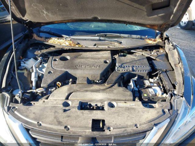 Nissan Altima 2.5 Sv Image 6