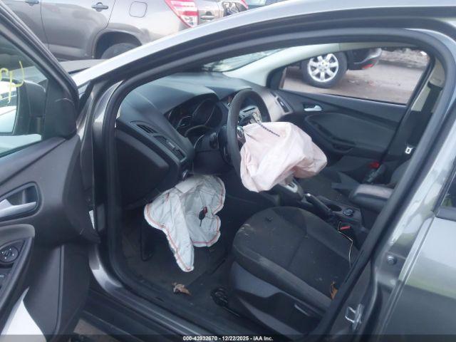 Ford Focus Se Image 2