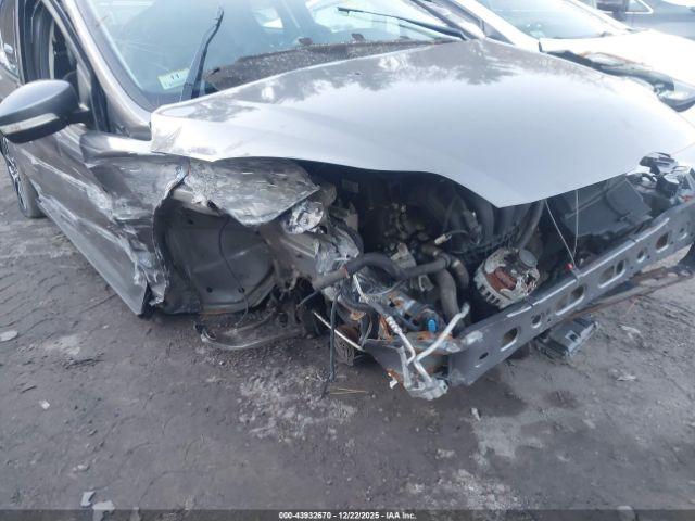 Ford Focus Se Image 4