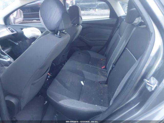 Ford Focus Se Image 7