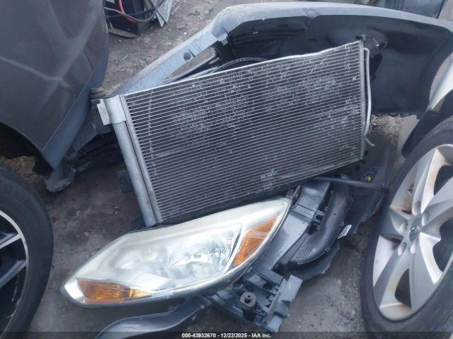 Ford Focus Se Image 11