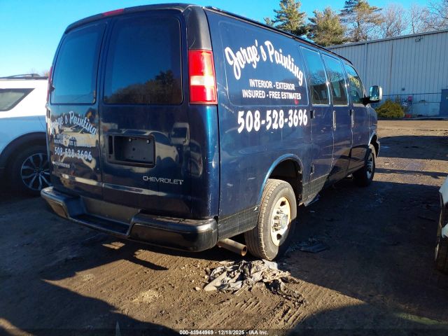 Chevrolet Express Image 10