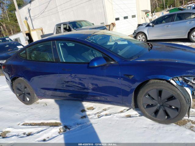 Tesla Model 3 Long Range Dual Motor All-wheel Drive Image 4