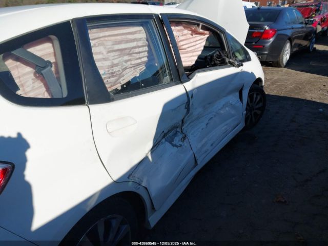 Honda Fit Sport Image 10