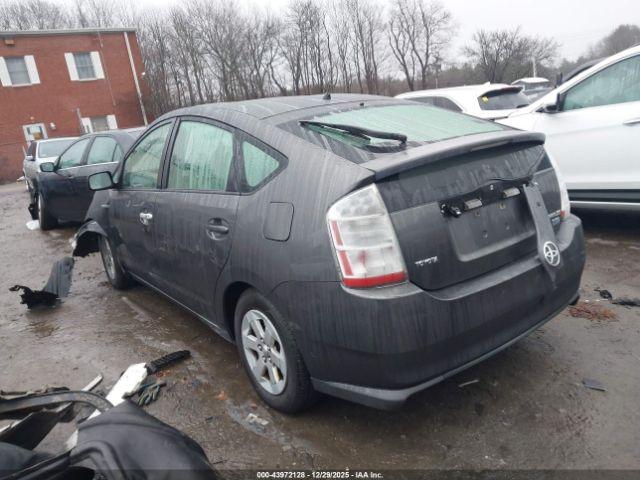 Toyota Prius Image 2