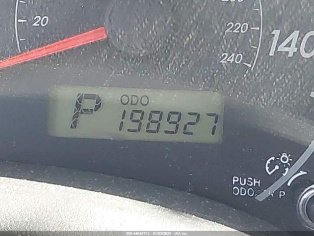 Toyota Corolla Le Image 9