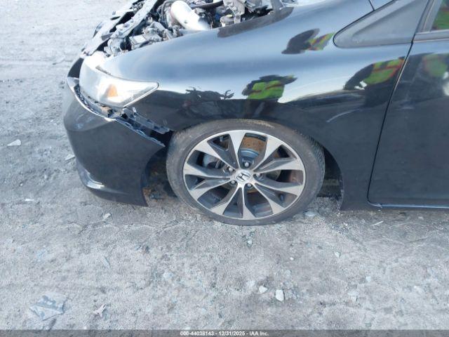 Honda Civic Si Image 13