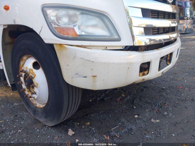 Hino Hino 338 Image 10