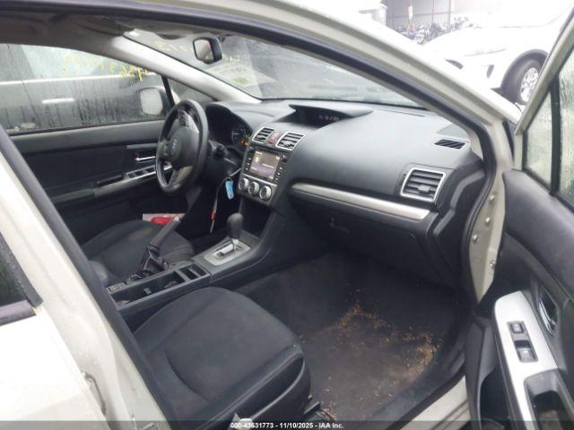 Subaru Crosstrek 2.0i Premium Image 15