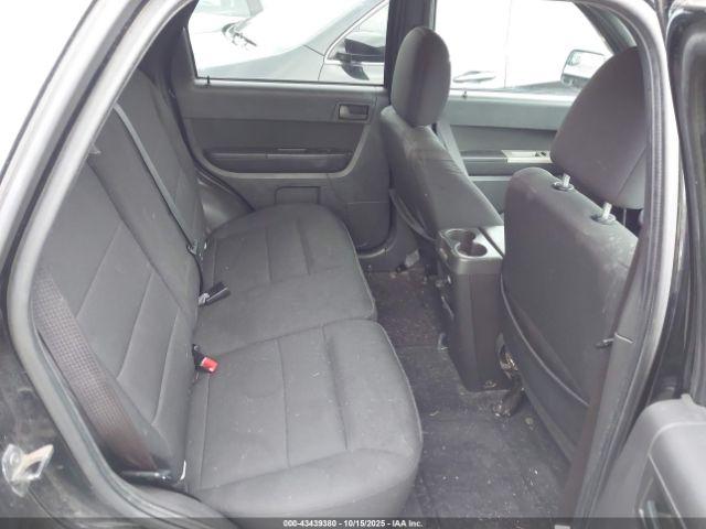 Ford Escape Xlt Image 12