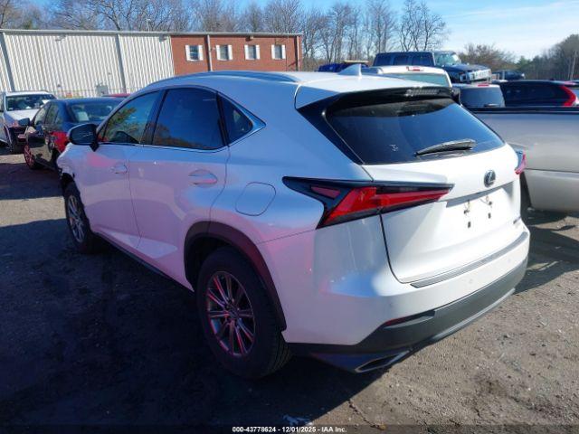 Lexus NX Image 8