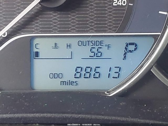 Toyota Corolla Le Eco Plus Image 9