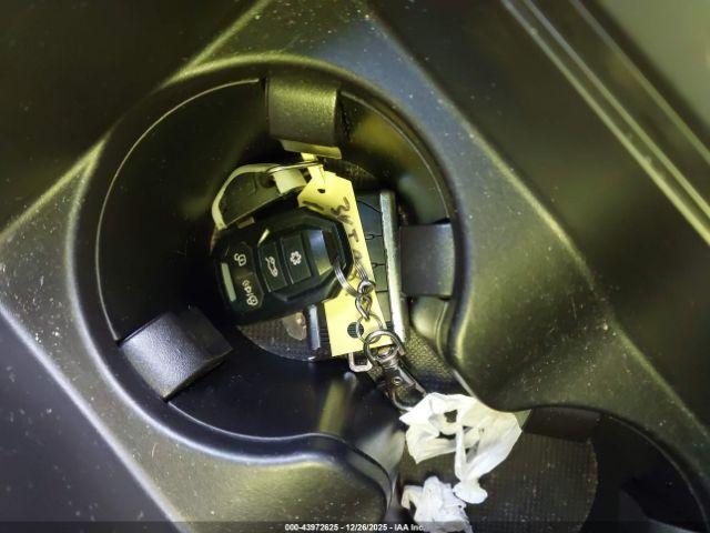 Acura TL 3.7 Image 11