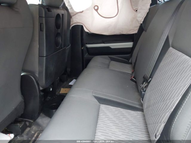 Toyota Tundra Sr5 5.7l V8 Image 2