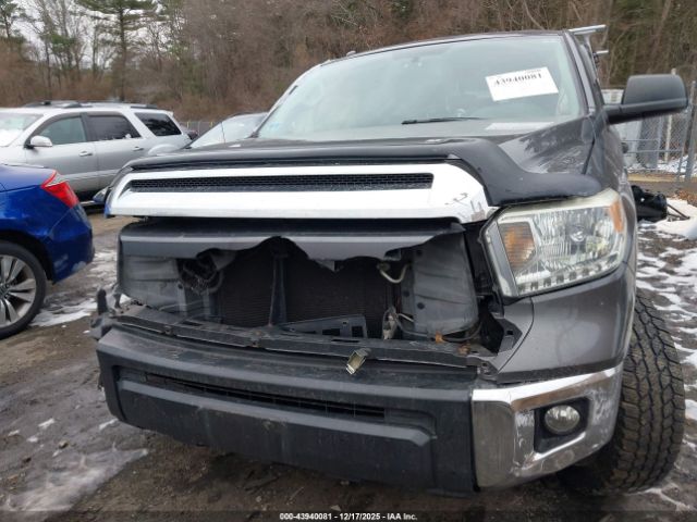 Toyota Tundra Sr5 5.7l V8 Image 3