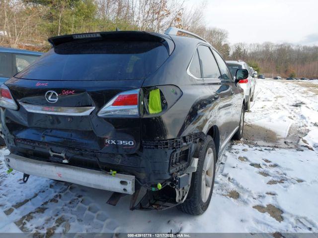 Lexus RX Image 12