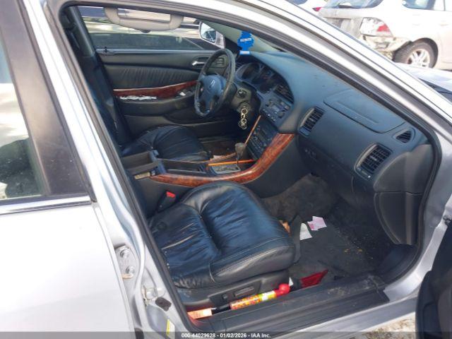 Acura TL 3.2 Image 9