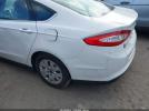 Ford Fusion S Image 12
