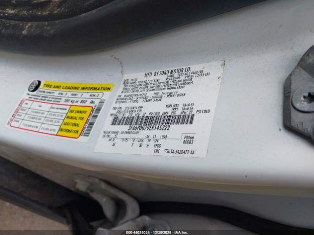 Ford Fusion S Image 4