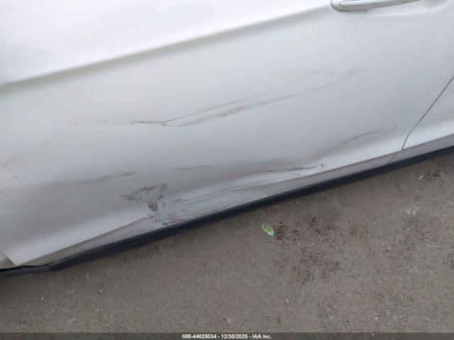 Ford Fusion S Image 8