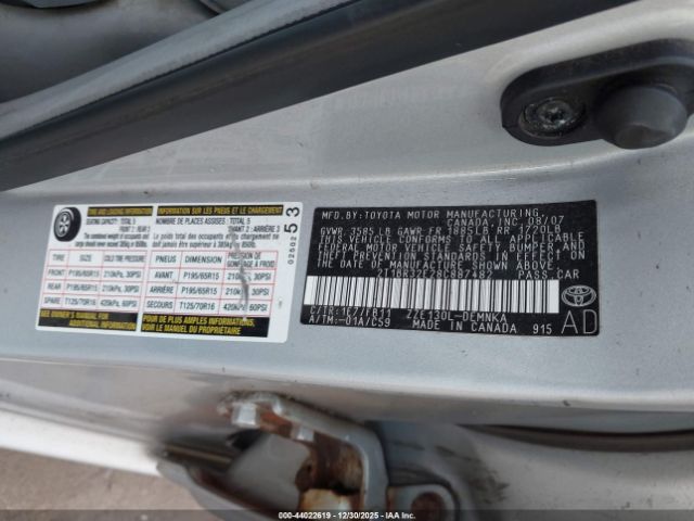 Toyota Corolla Le Image 8