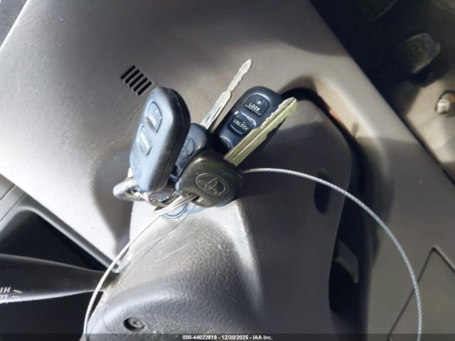 Toyota Corolla Le Image 5