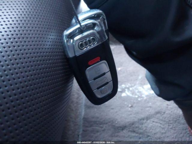 Audi A8 4.0t Image 12