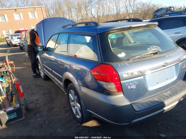 Subaru Outback 2.5i Image 6