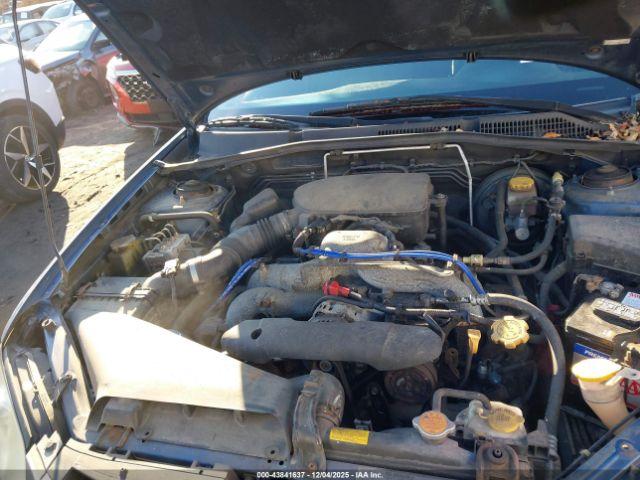 Subaru Outback 2.5i Image 12