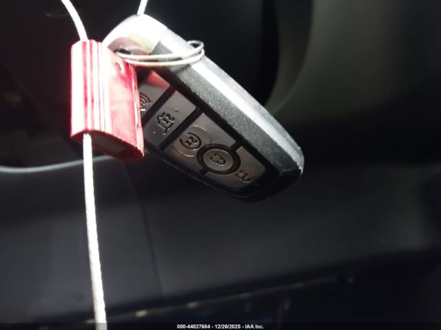 Ford Escape Se Image 2