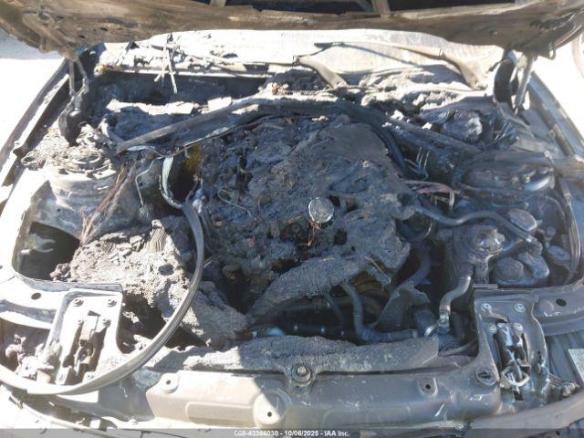 BMW 3 Series Xdrive Image 11