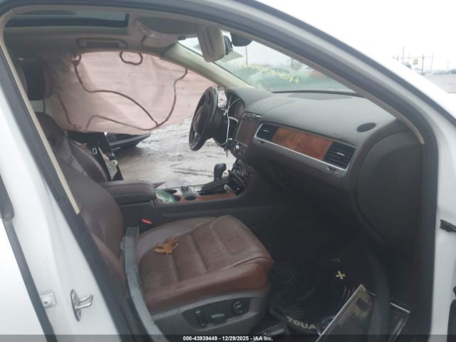 Volkswagen Touareg Tdi Lux Image 10