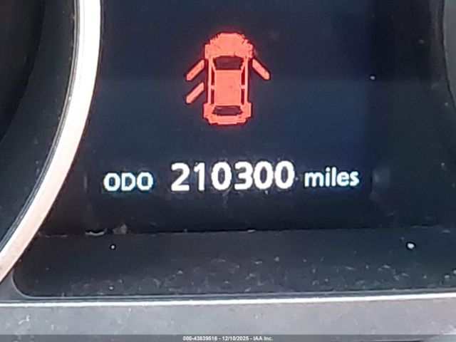 Mitsubishi Outlander Se Image 9