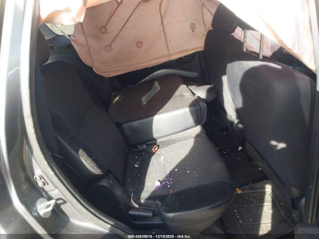 Mitsubishi Outlander Se Image 4