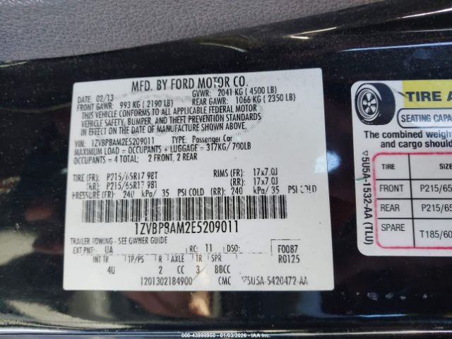 Ford Mustang V6 Premium Image 2