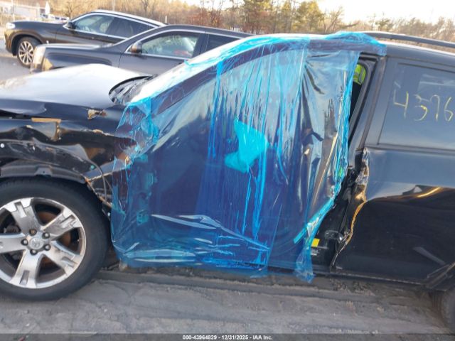 Toyota RAV4 Sport V6 Image 17