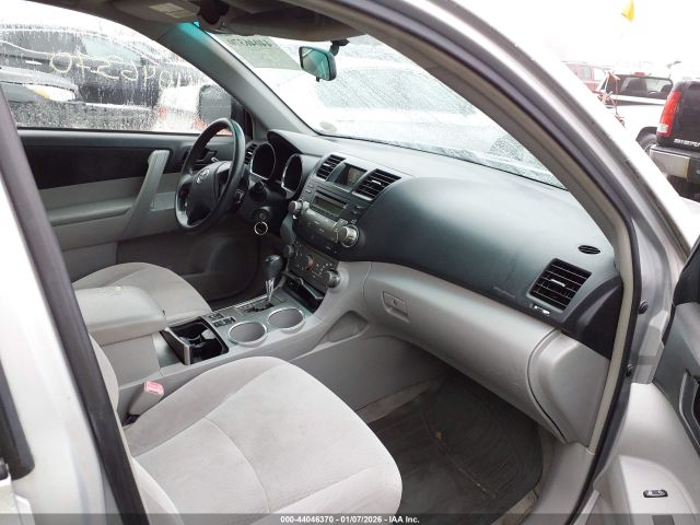 Toyota Highlander Image 3