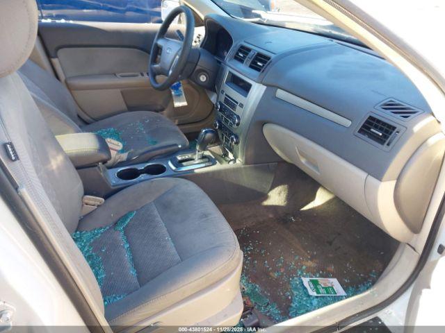 Ford Fusion Se Image 7